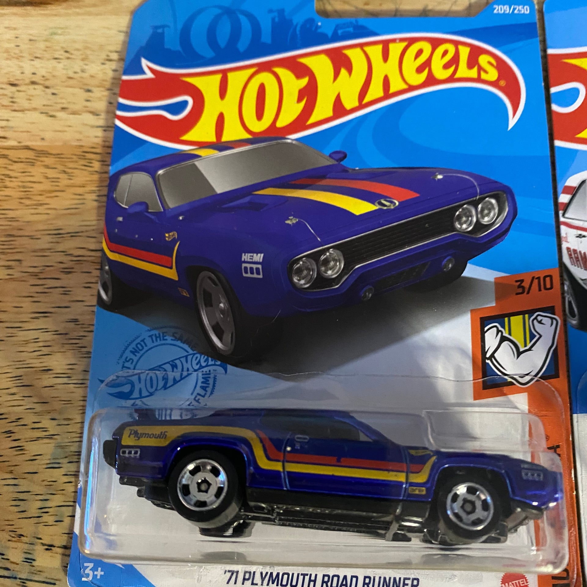 Product thumbnail 4