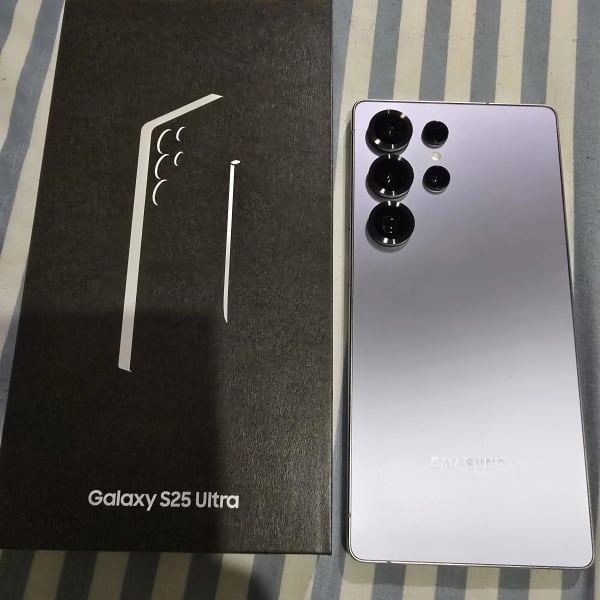 New Sealed SAMSUNG Galaxy S25 Ultra 5G SM-S938U1 512GB Titanium Whitesilver