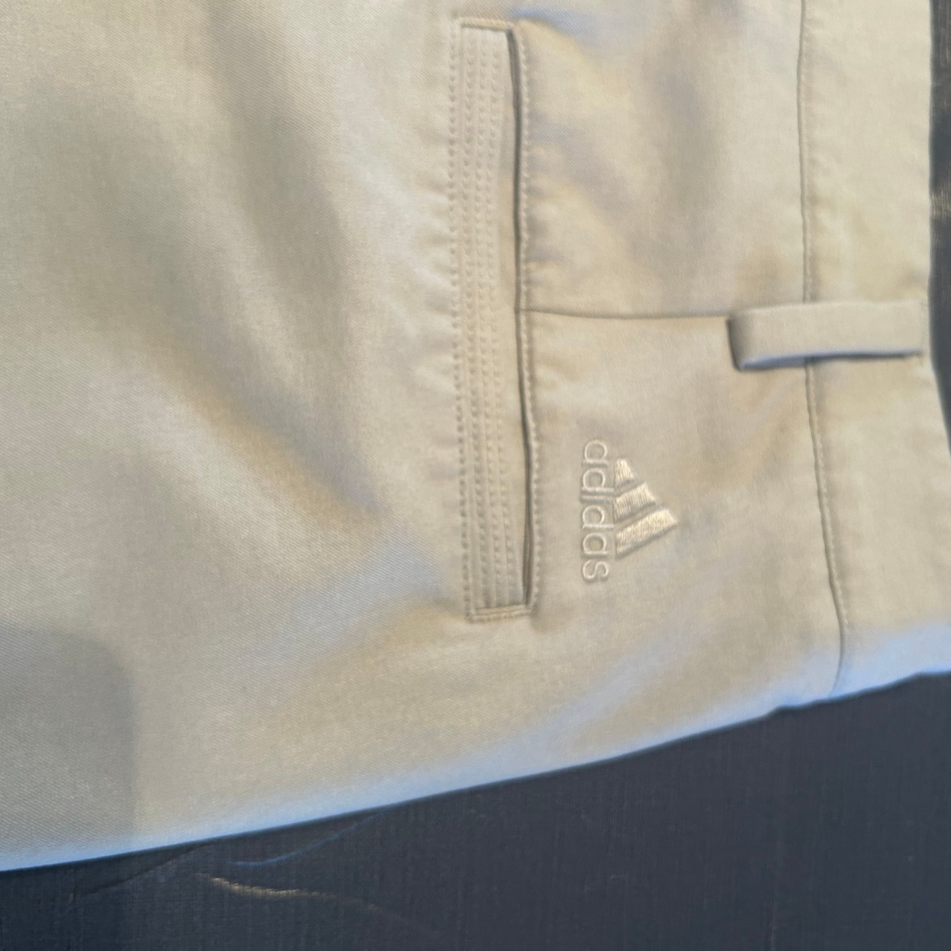 Adidas Mens Beige Golf Shorts Size 34 4