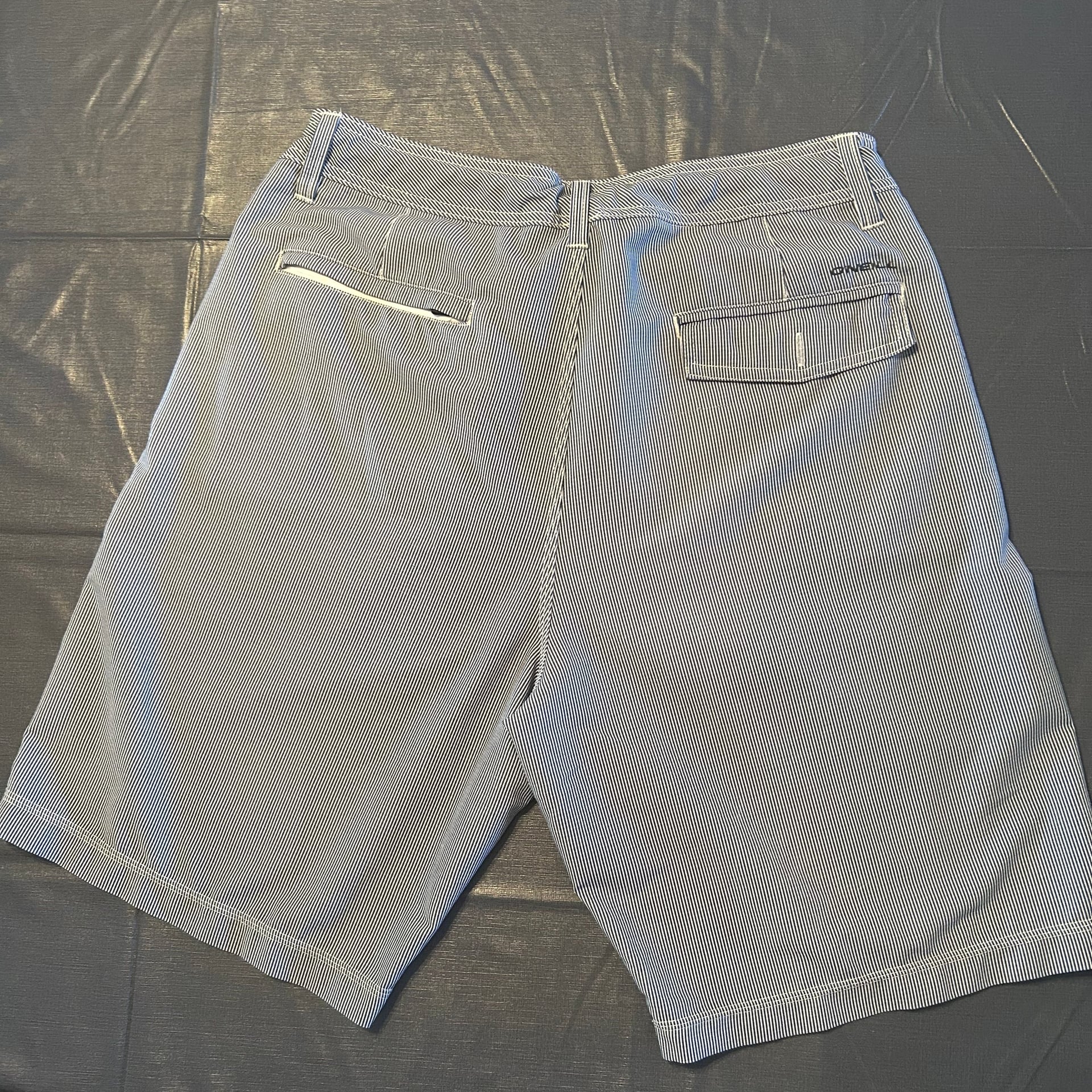 O'Neill Striped Blue and White Bermuda Shorts sz 34 2