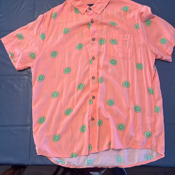 Visitor Premium Kiwi Mens XL Shirt - PINK