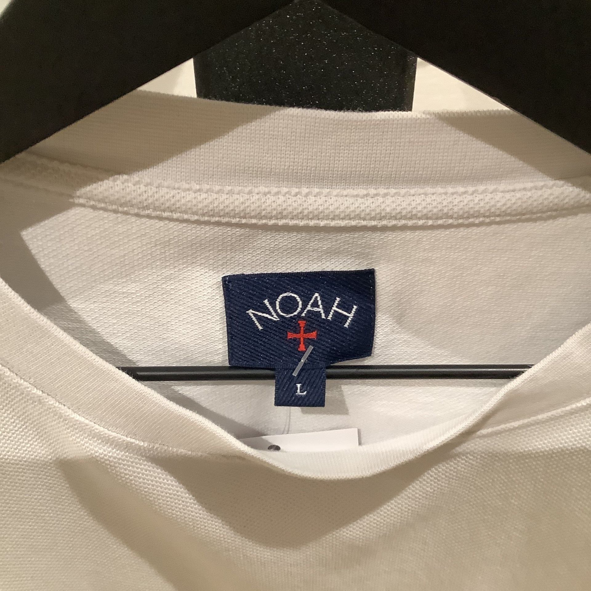 Noah White Crew Neck T-Shirt with Pocket size L 3