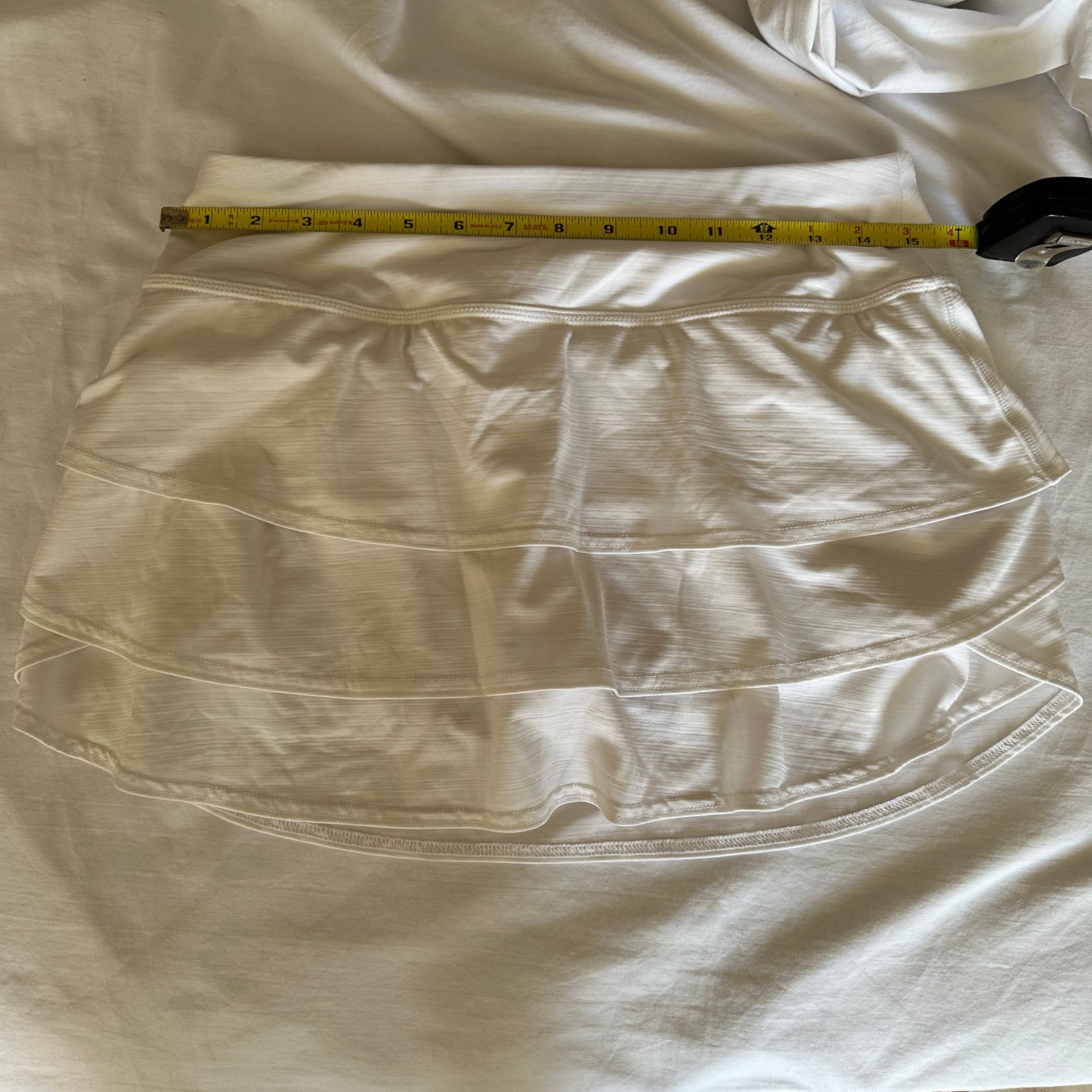 Athleta Athletic Skort Womens S Tiered Ruffle Skirt Elastic No Slip Mesh Short 5