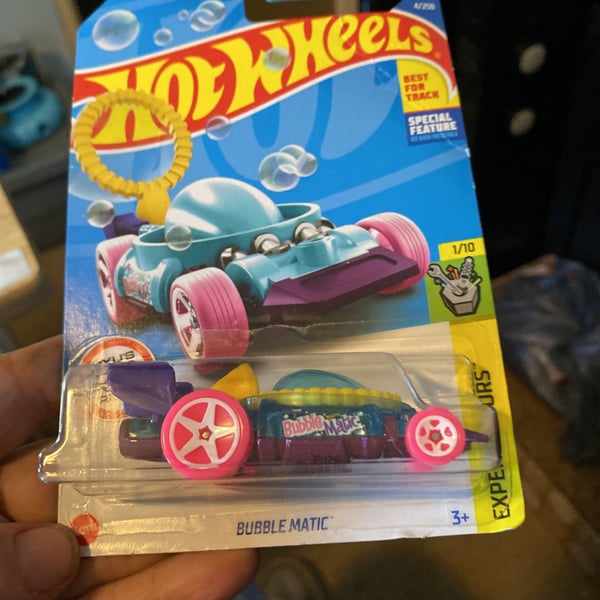 Hot Wheels 2022 Clear Blue Bubble Matic #4, Hot Wheels Experimotors 1/10
