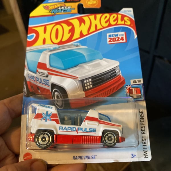 2024 Hot Wheels Rapid Pulse 10/10 HW First Response 137/250 Lets Race