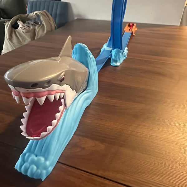 Shark Attack Racing Track Set
