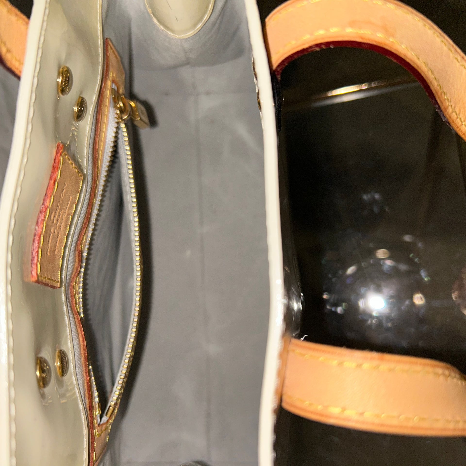 Authentic Louis Vuitton Vernis Reade PM Hand Bag Pearl White Cream M91336 4
