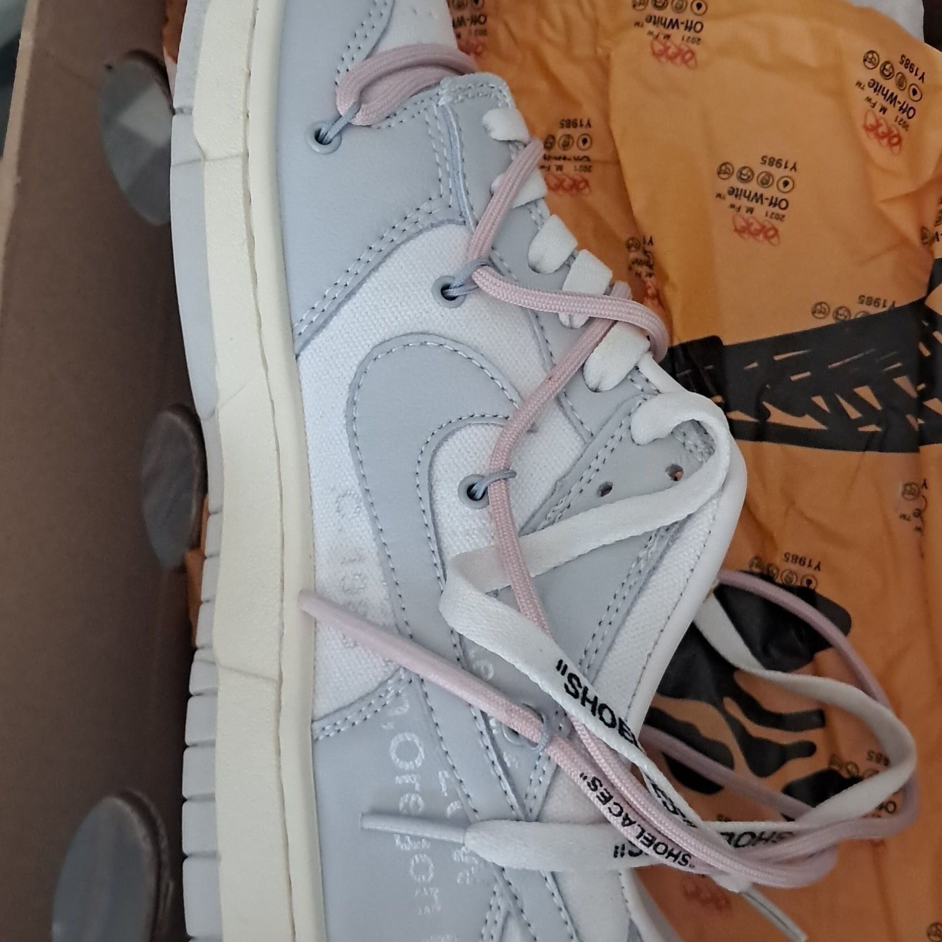 Designer Grey Low-Top Sneakers with Pink Accents 4