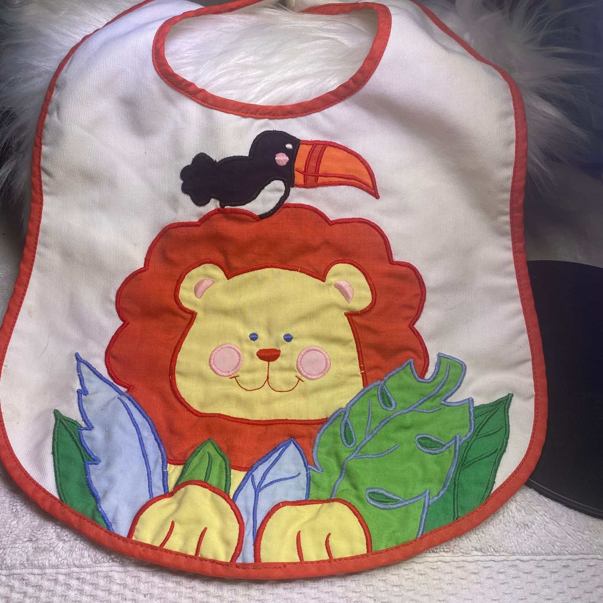 1960’s Appliqué Animal Baby Bib 1