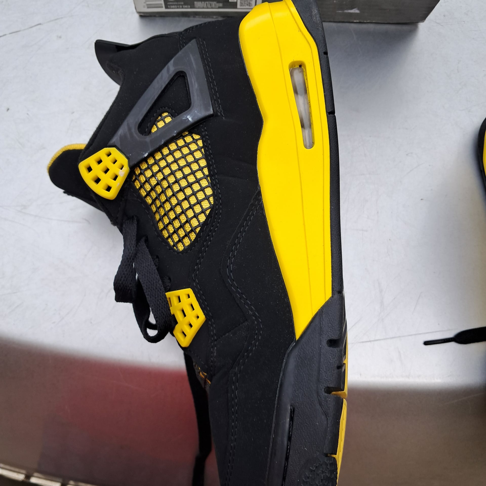 Product thumbnail 6