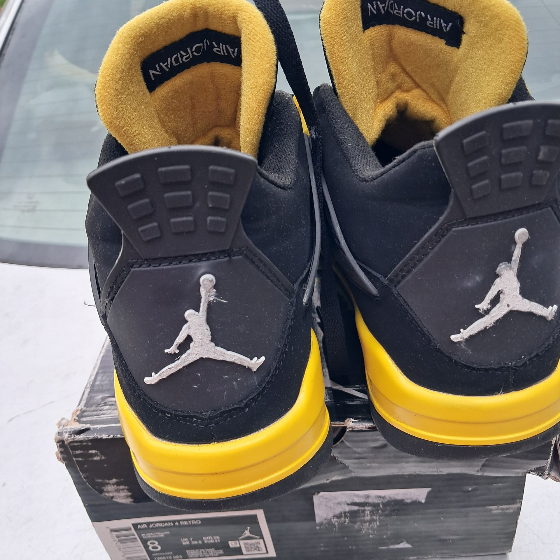 JORDAN 4 RETRO SIZE 8 10