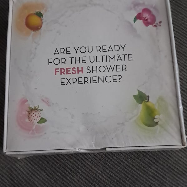 Assorted Scented Shower Bombs Set