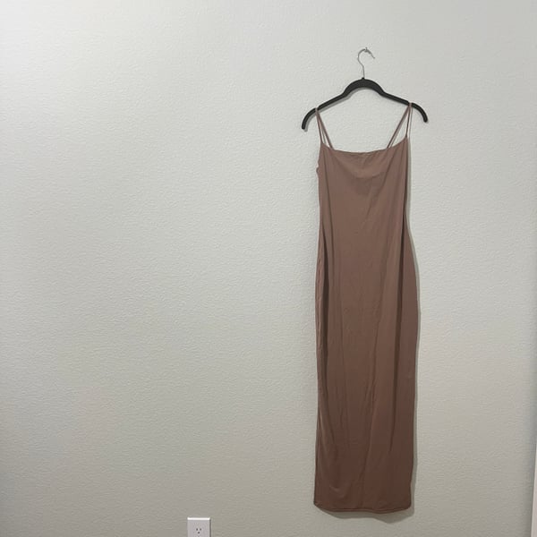 Skims Fits Everybody Brown Spaghetti Strap Maxi Dress Size Large Umber Womens