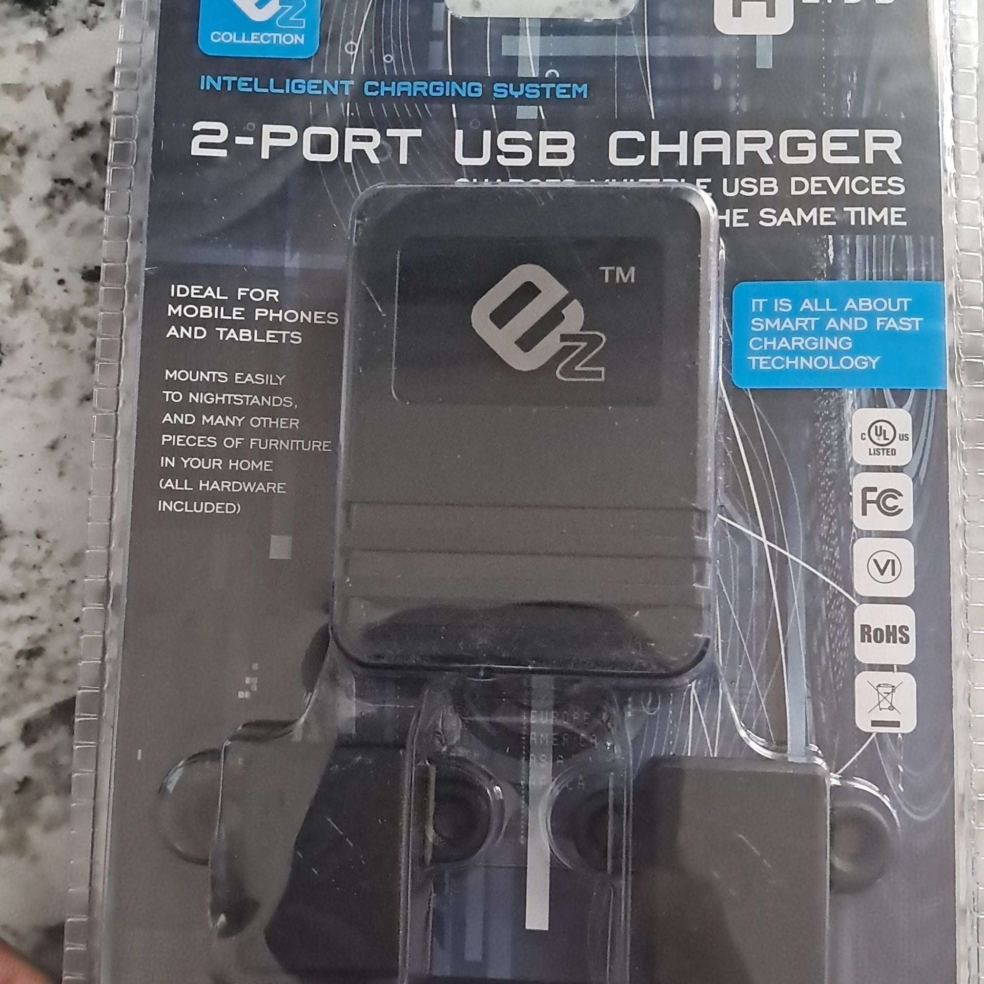 2-Port USB Charger for Mobile Devices 1