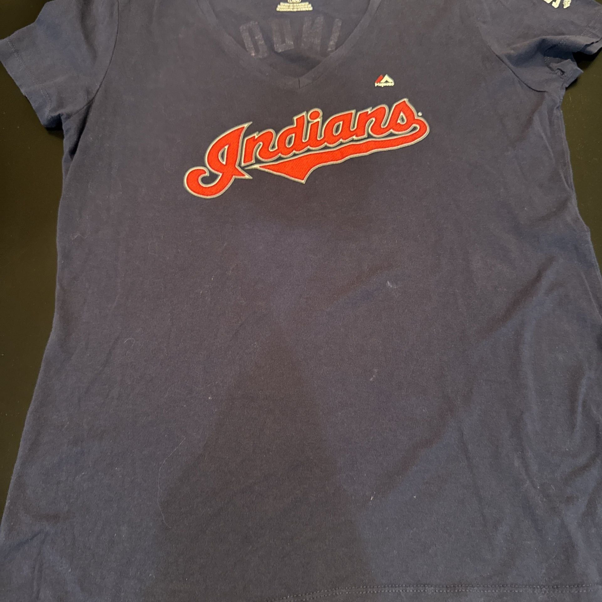 Majestic Cleveland Indians V-Neck T-Shirt 3