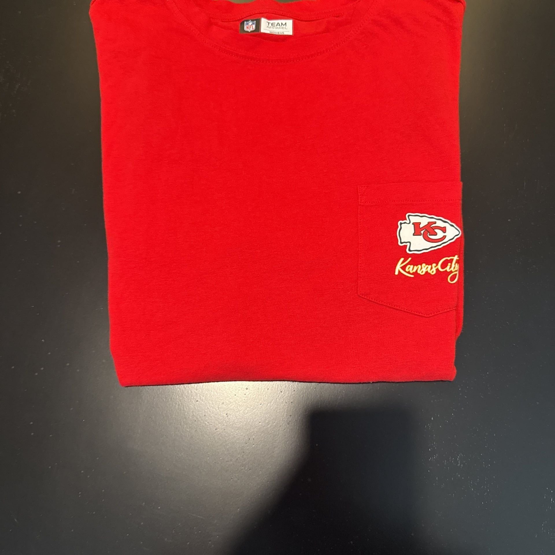 Nike Kansas City Chiefs Womens Pocket T-Shirt - RED, 3