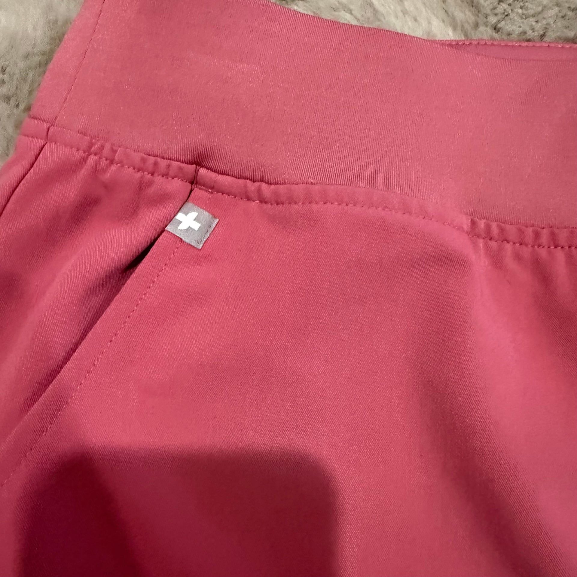 Figs Jogger Women Extra Large Tall Pink Taper Technical Scrub W211SW2050T 38x31 4