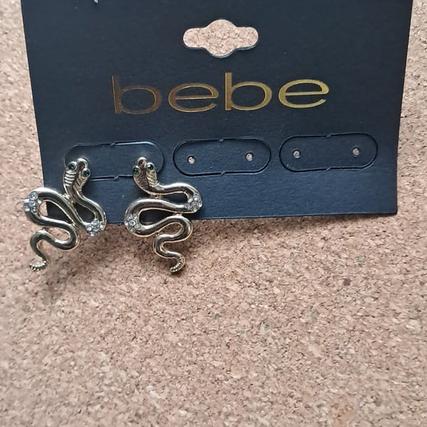 CLAIRE'S SENSITIVE SOLUTIONS FRONT & BACK CRYSTAL WHITE SNAKE STUD POST EARRINGS