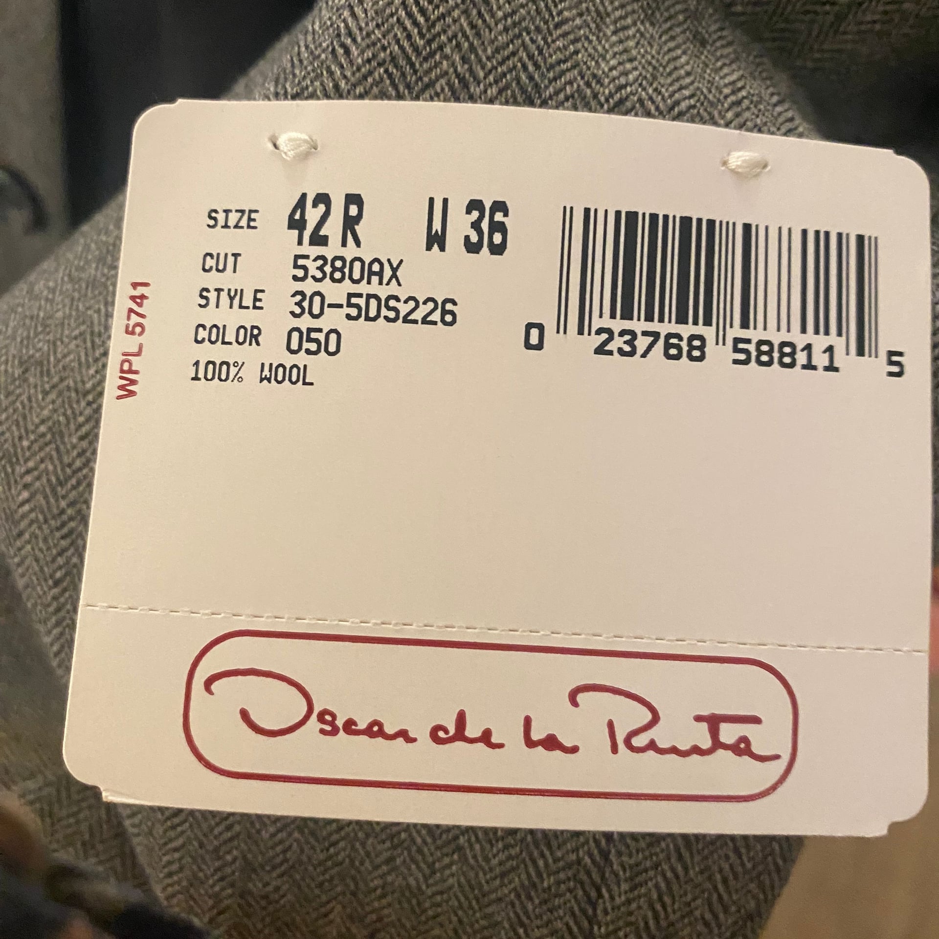 Oscar de la Renta NWT Men's Three-Piece Wool Taupe Gray Suit 42 Jckt 36 Pants 9