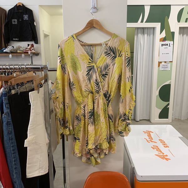 Mahina Floral Yellow Romper Size S Bin M