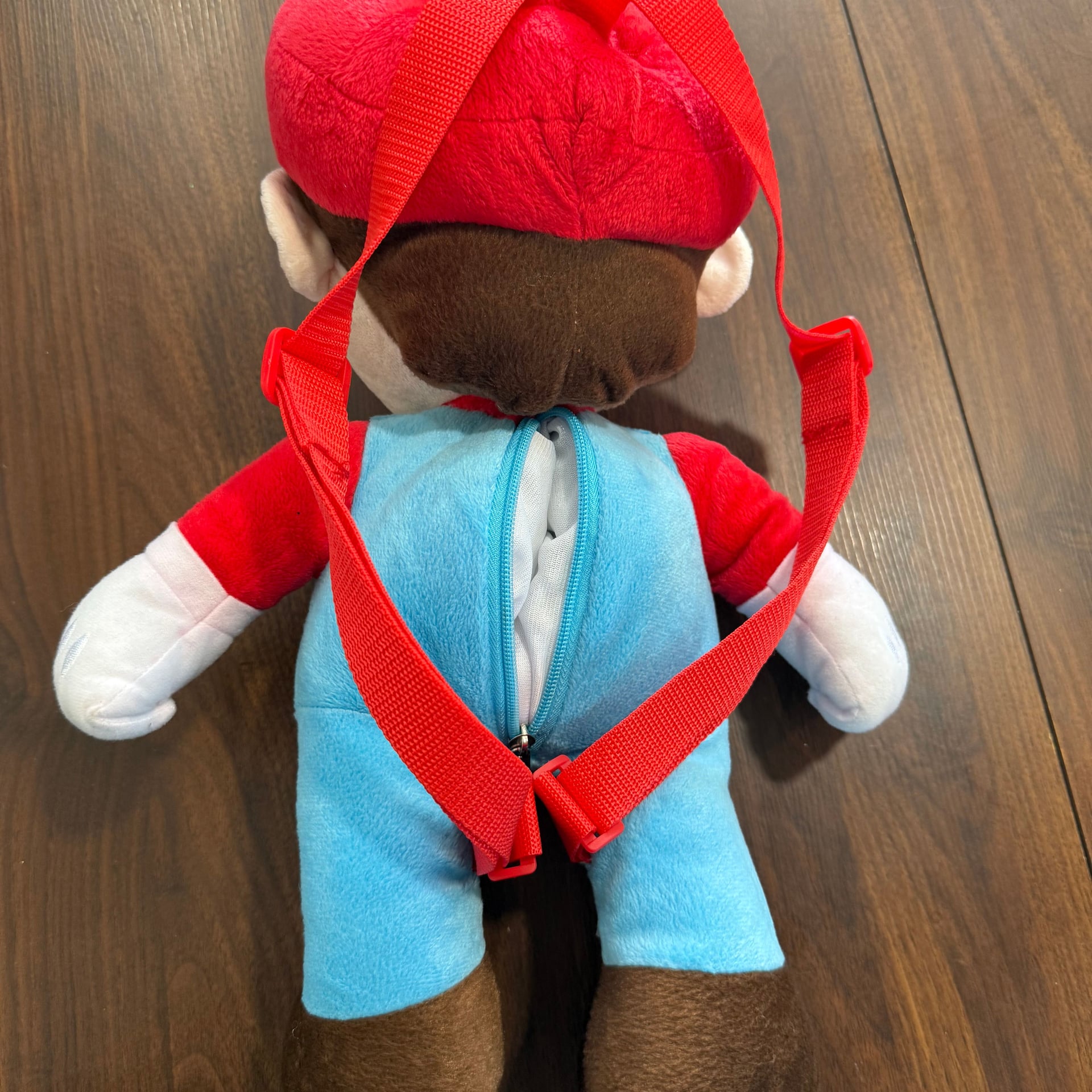 Super Mario Bros. 16 Plush Backpack by Nintendo NWT. Rn118976 🍄 2