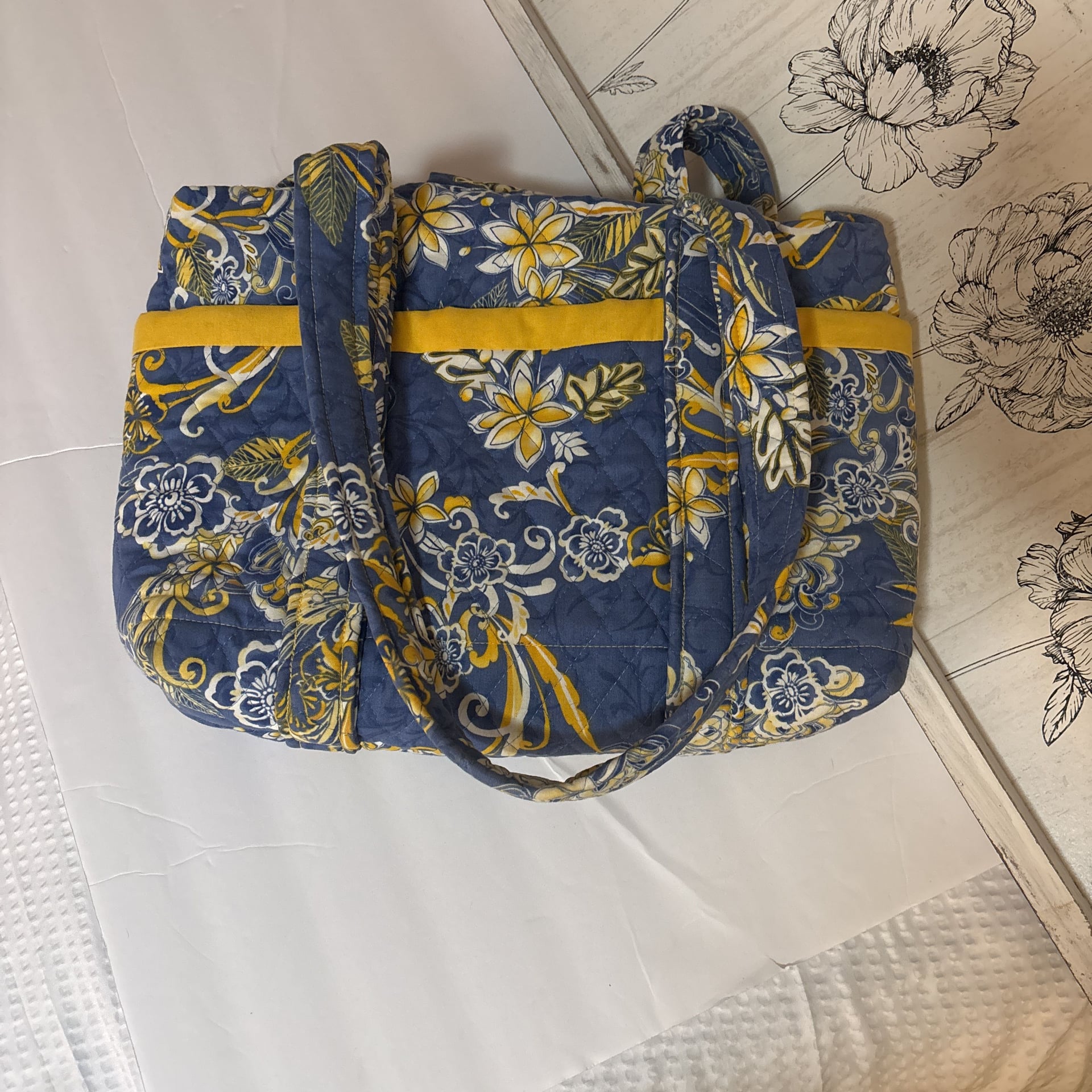 Vera Bradley Ellie Blue Retired Floral Quilted Shoulder Bag Tote 7