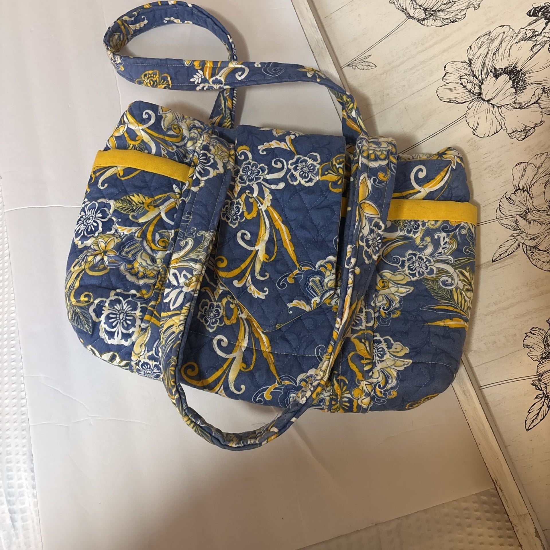 Vera Bradley Ellie Blue Retired Floral Quilted Shoulder Bag Tote 5