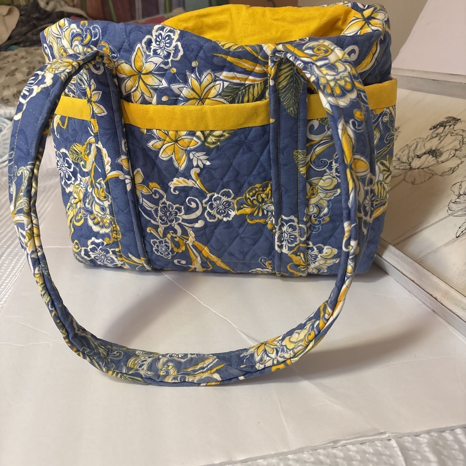 Vera Bradley Ellie Blue Retired Floral Quilted Shoulder Bag Tote 2