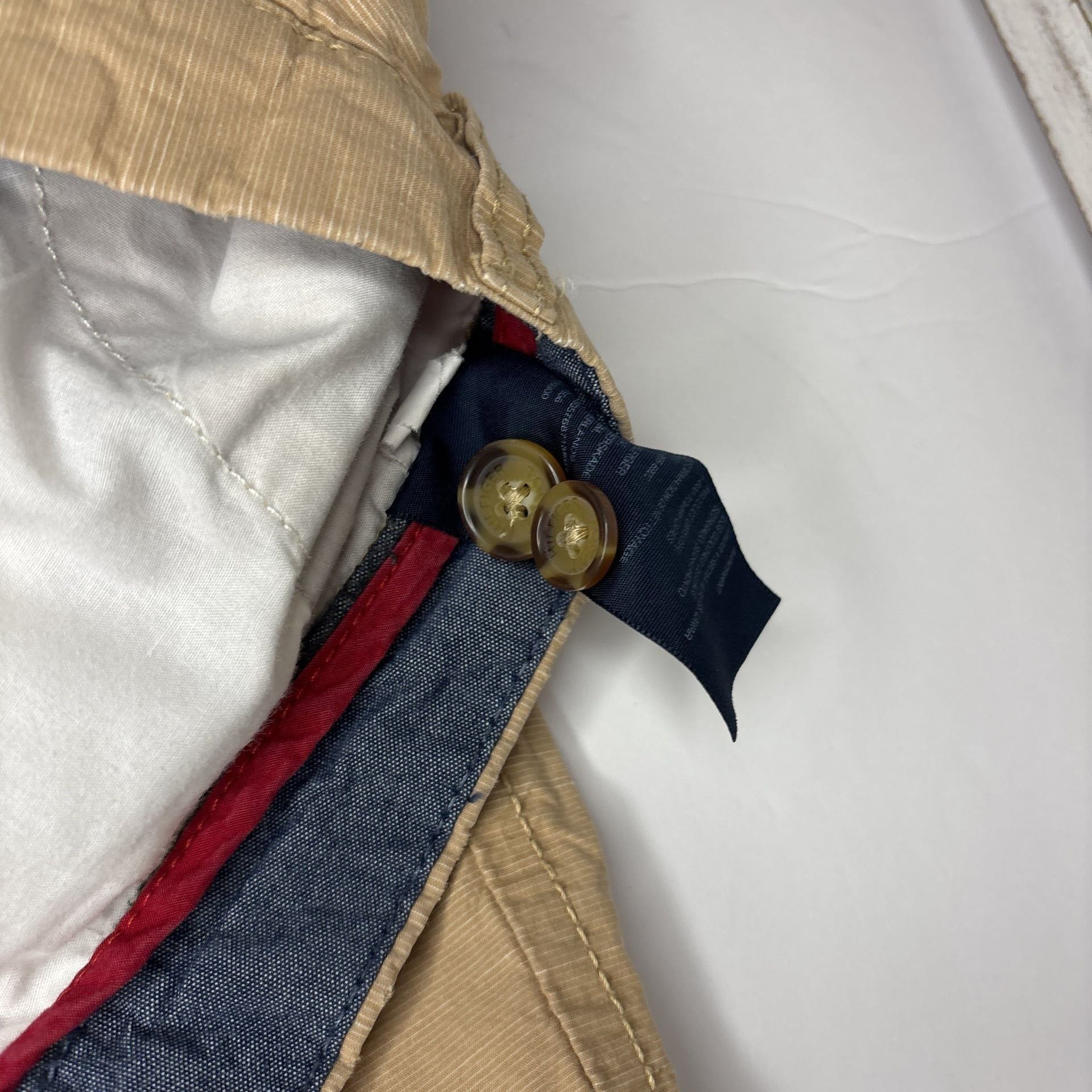 Tommy Hilfiger Men's Khaki shorts. W38 4