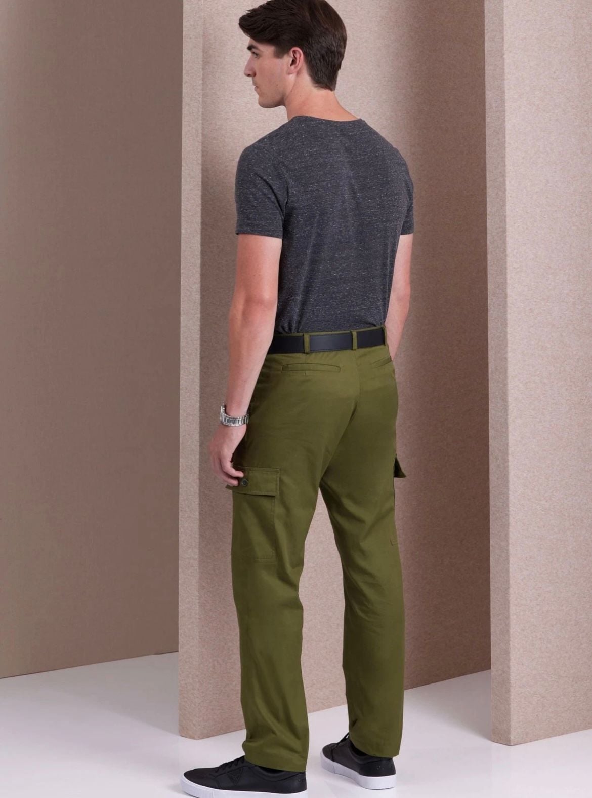 Vogue Mens Slim Fit Tapered Leg Pants Cargo Option Size 44-52 Sewing Pattern 5