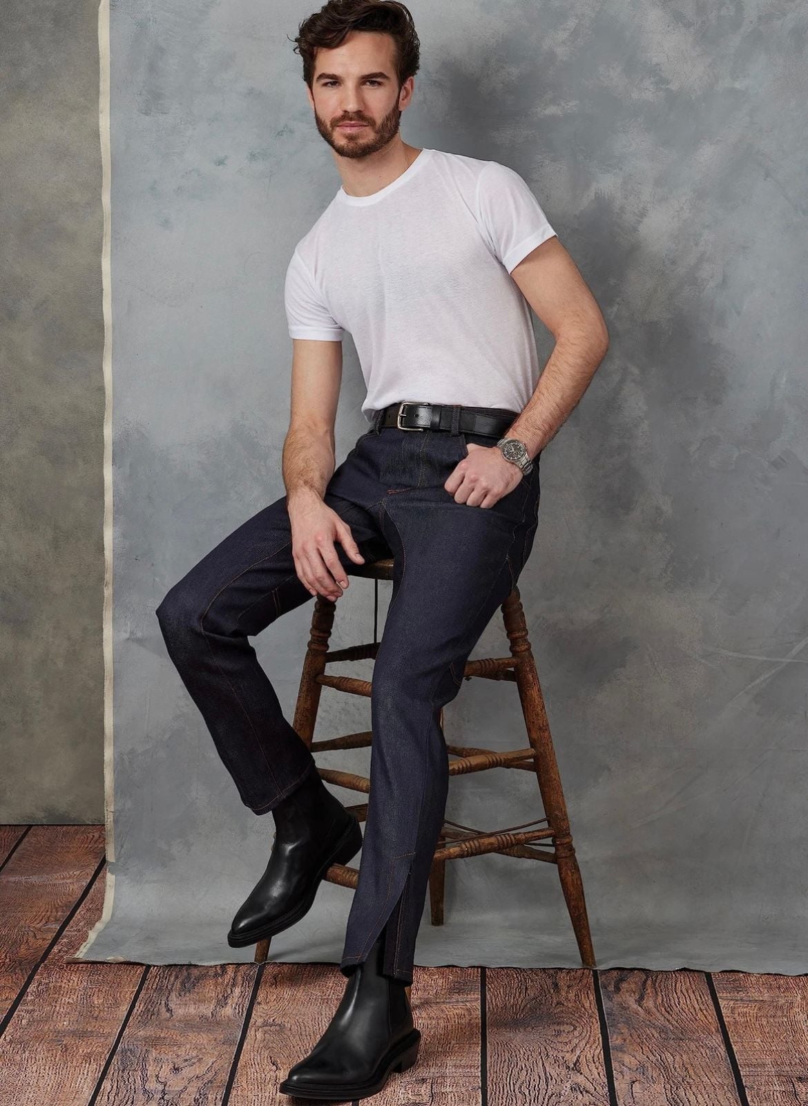 Vogue Men's Jeans Sewing Pattern Kit, V1915, Sizes 40-46 4