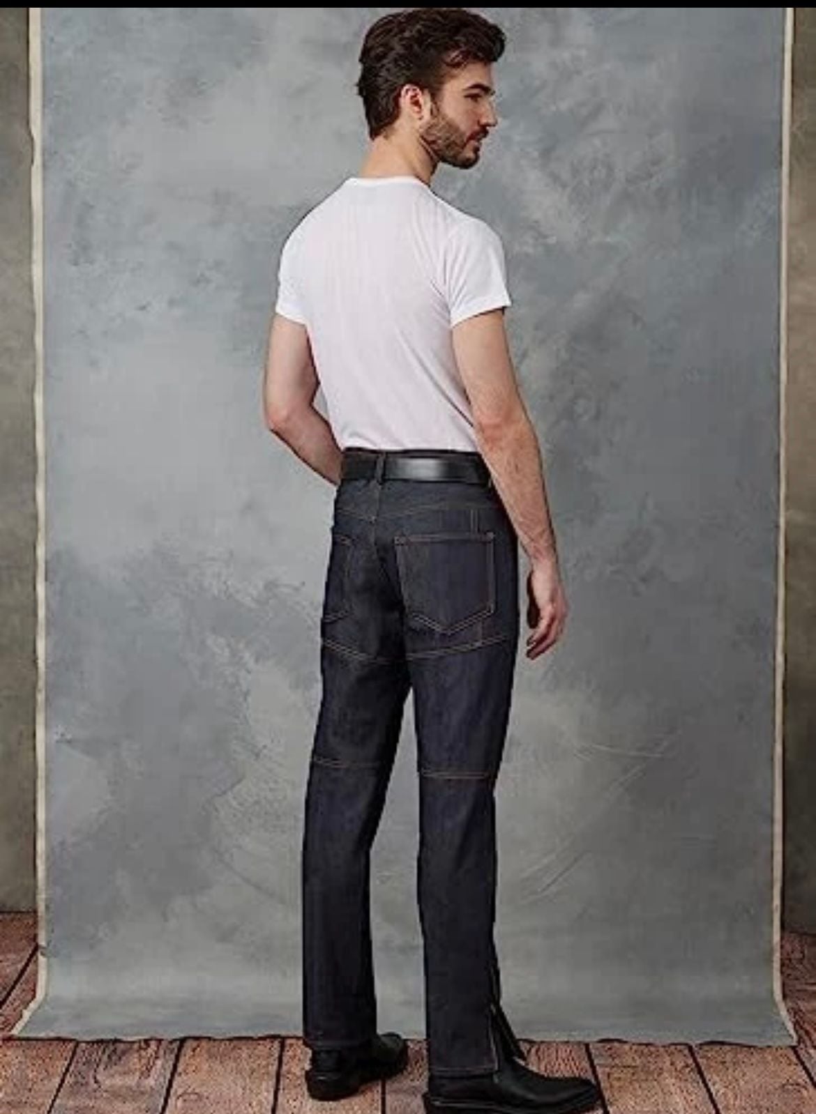 Vogue Men's Jeans Sewing Pattern Kit, V1915, Sizes 40-46 3