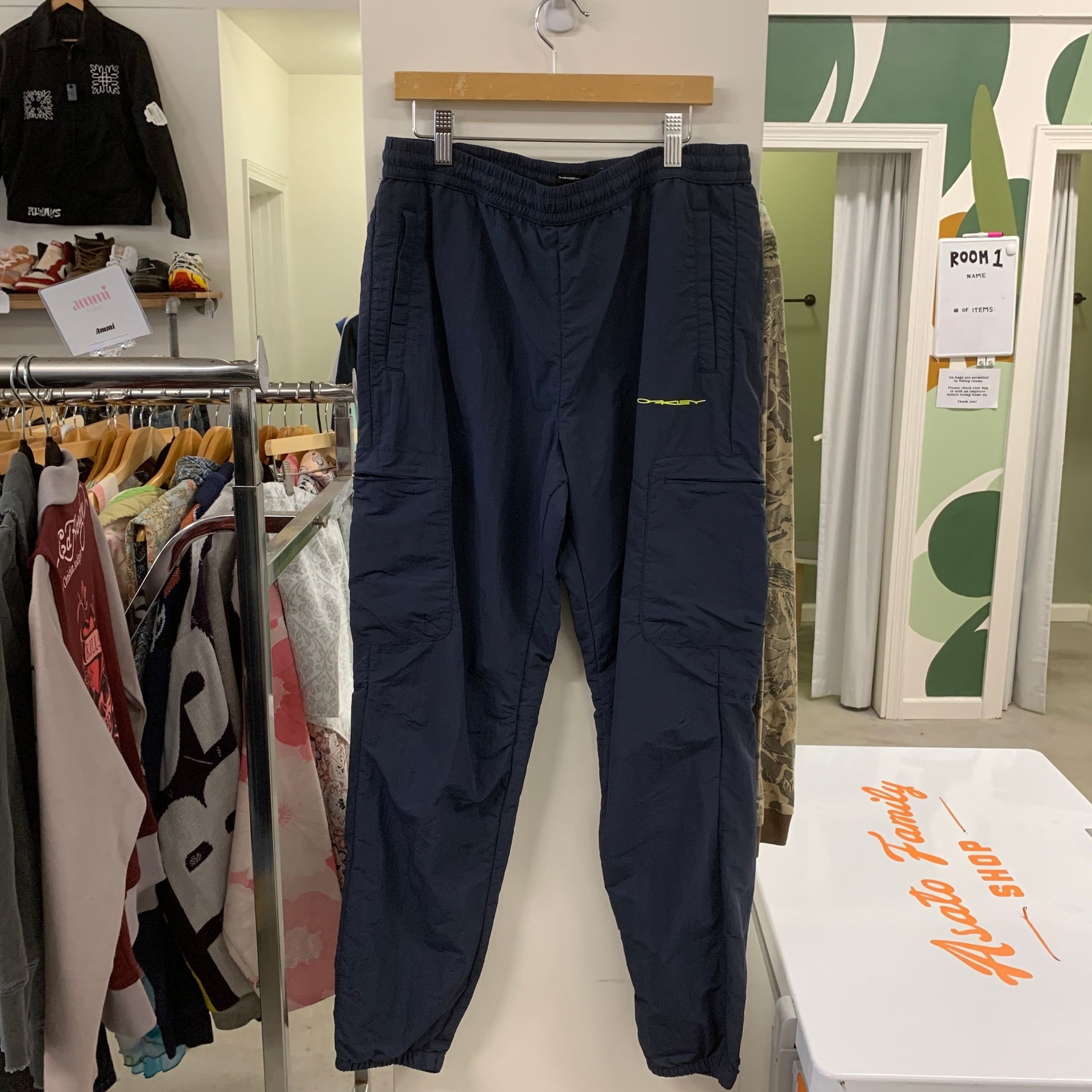 Oakley BLUE Regular Fit Cargo Pants, US S 30x28.5 OF 2