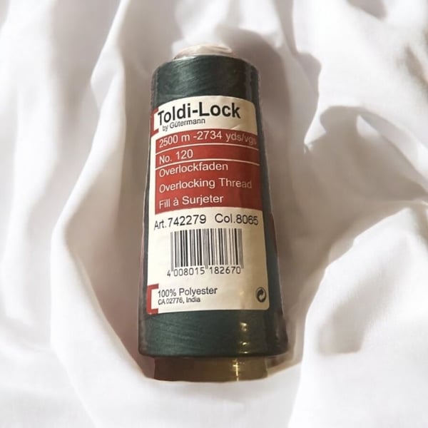 Yarn Overlock Special 2500m 100% Polyester - Att 509 - 8065 - Green 
