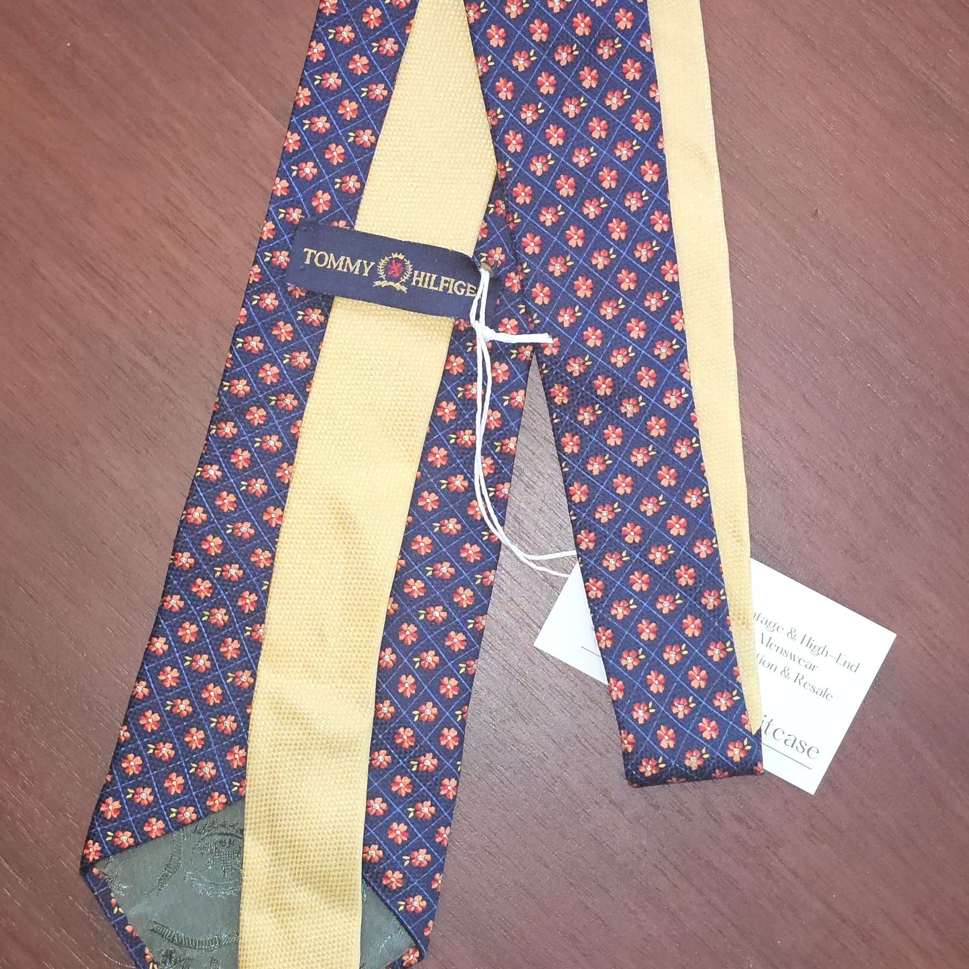 TOMMY HILFIGER Men's Neck Tie Emblem Pattern Red Yellow 100% Italian Silk 5