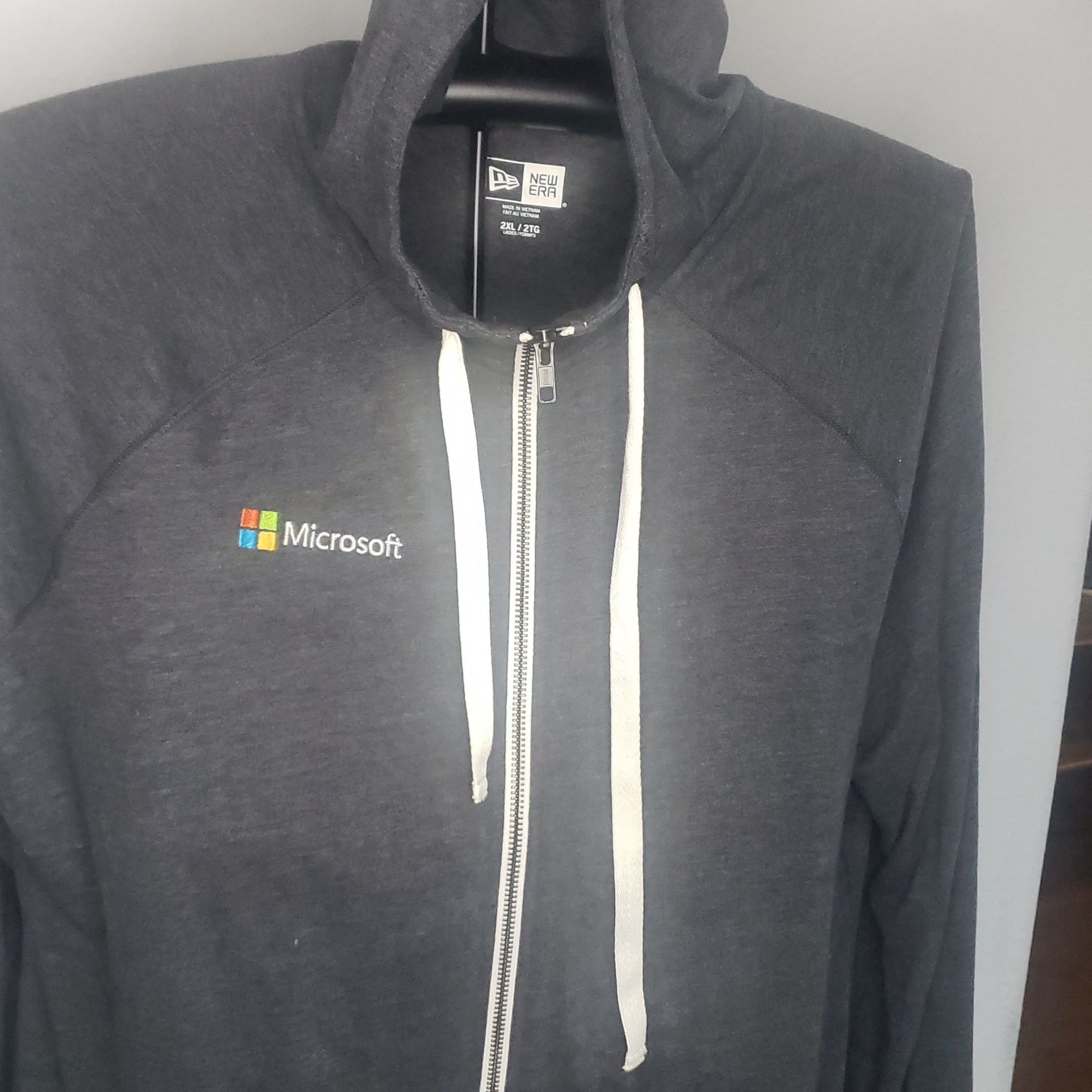 Microsoft Women's Hoodie Sweatshirt Size Small Full Zip Gray New Era Lightweight 1