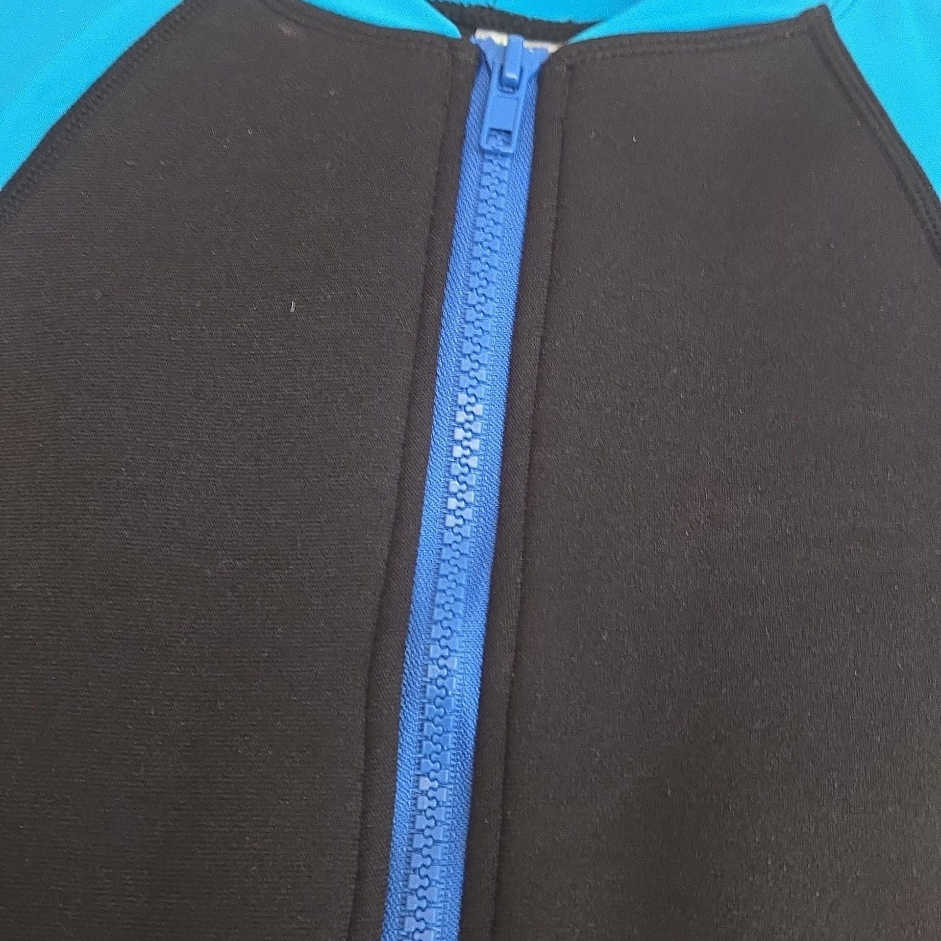 Tuga - Kids Sunwear / Wetsuit - Size 3 - Blue/ Black 3