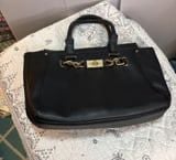 JustFab Black Structured Handbag pleather with gold chain 2