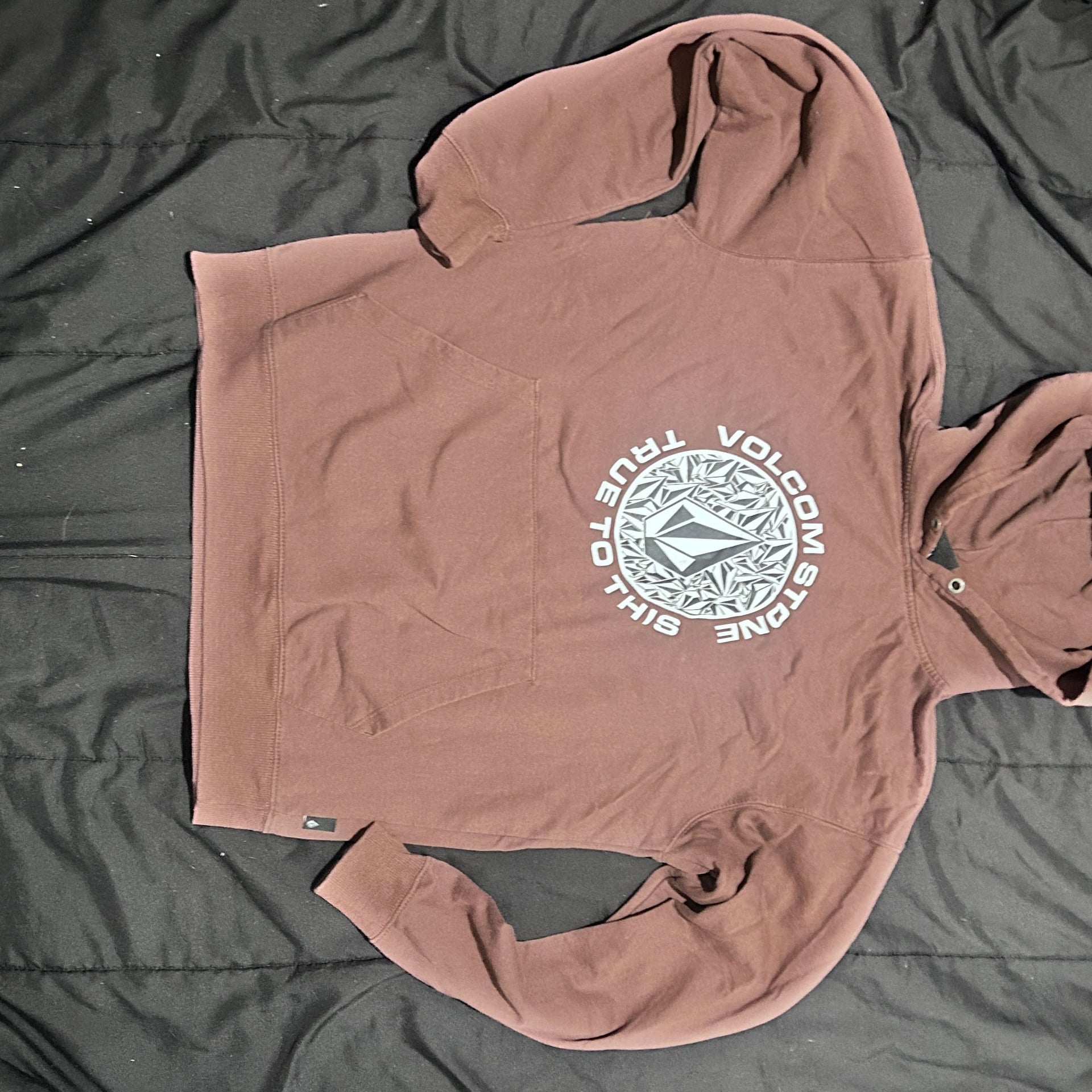 VOLCOM BLACK FRIDAY PULL OVER HOODIE 2