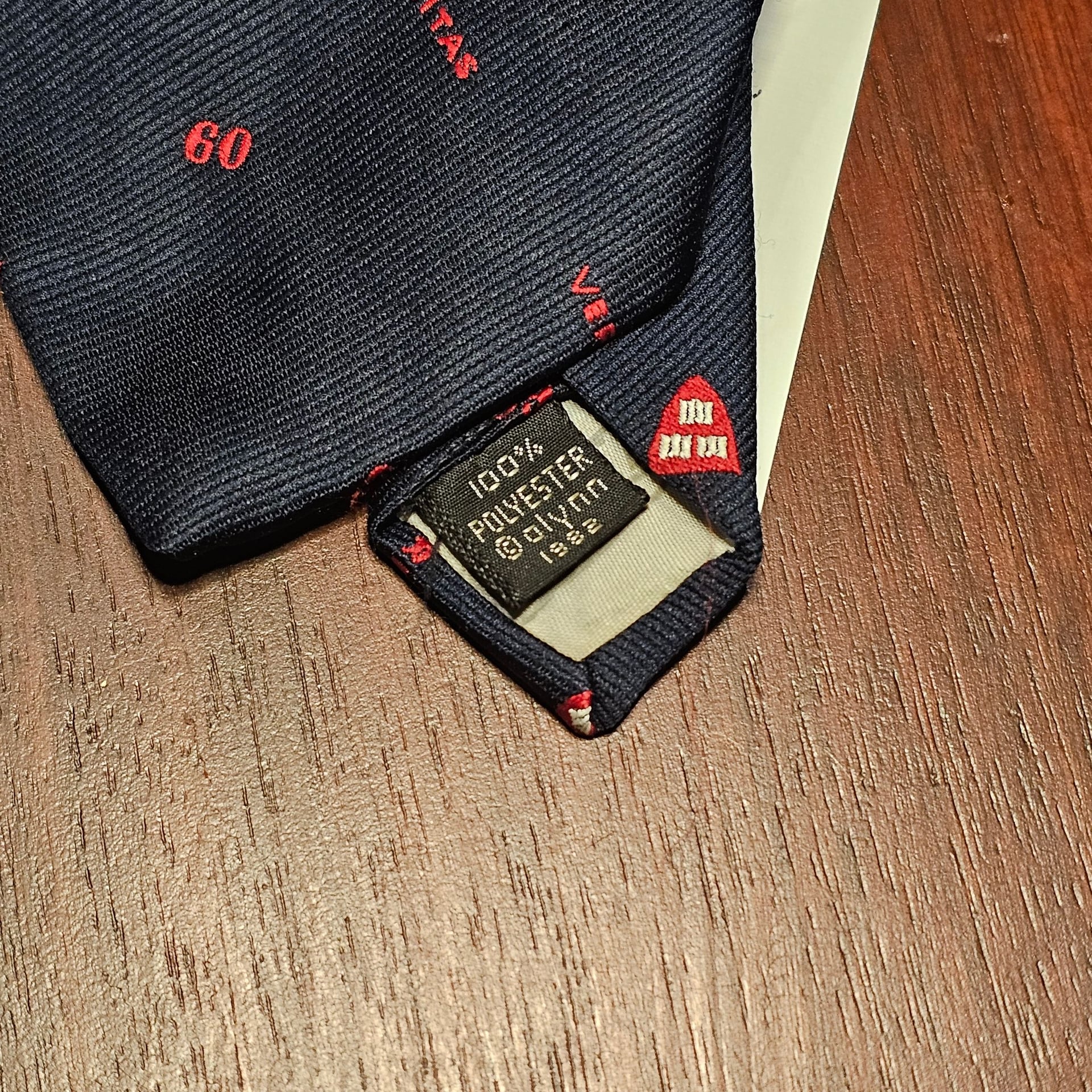 Sakowitz Harvard Veritas All Silk Tie Woven In England 54.5”x3” 2