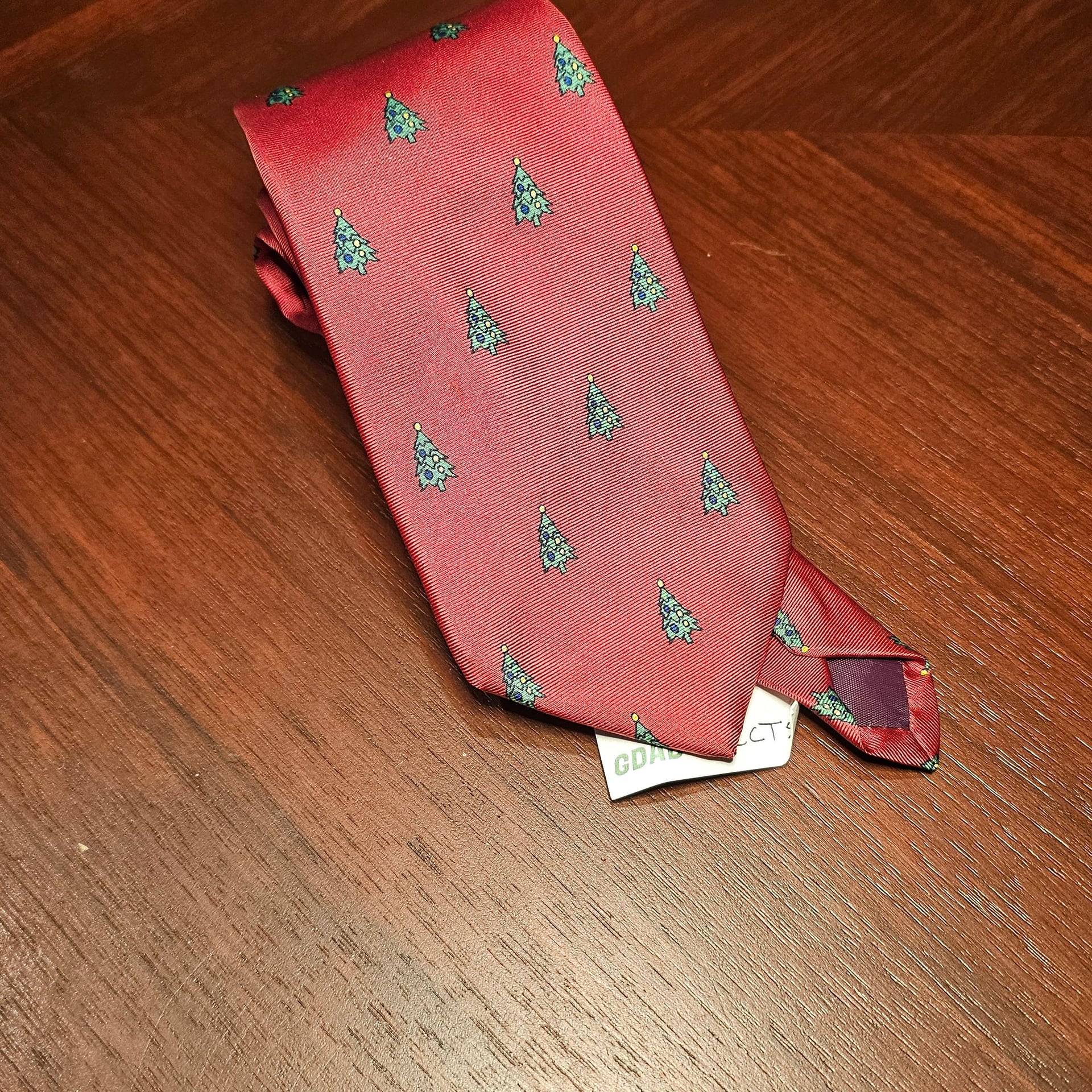 Vintage Silk Red Christmas Pine Tree Motif Woven Necktie 2