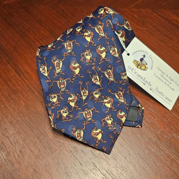 Looney Tunes Mania Mens Formal Necktie 58"Lx4"W Multicolor Neck Tie