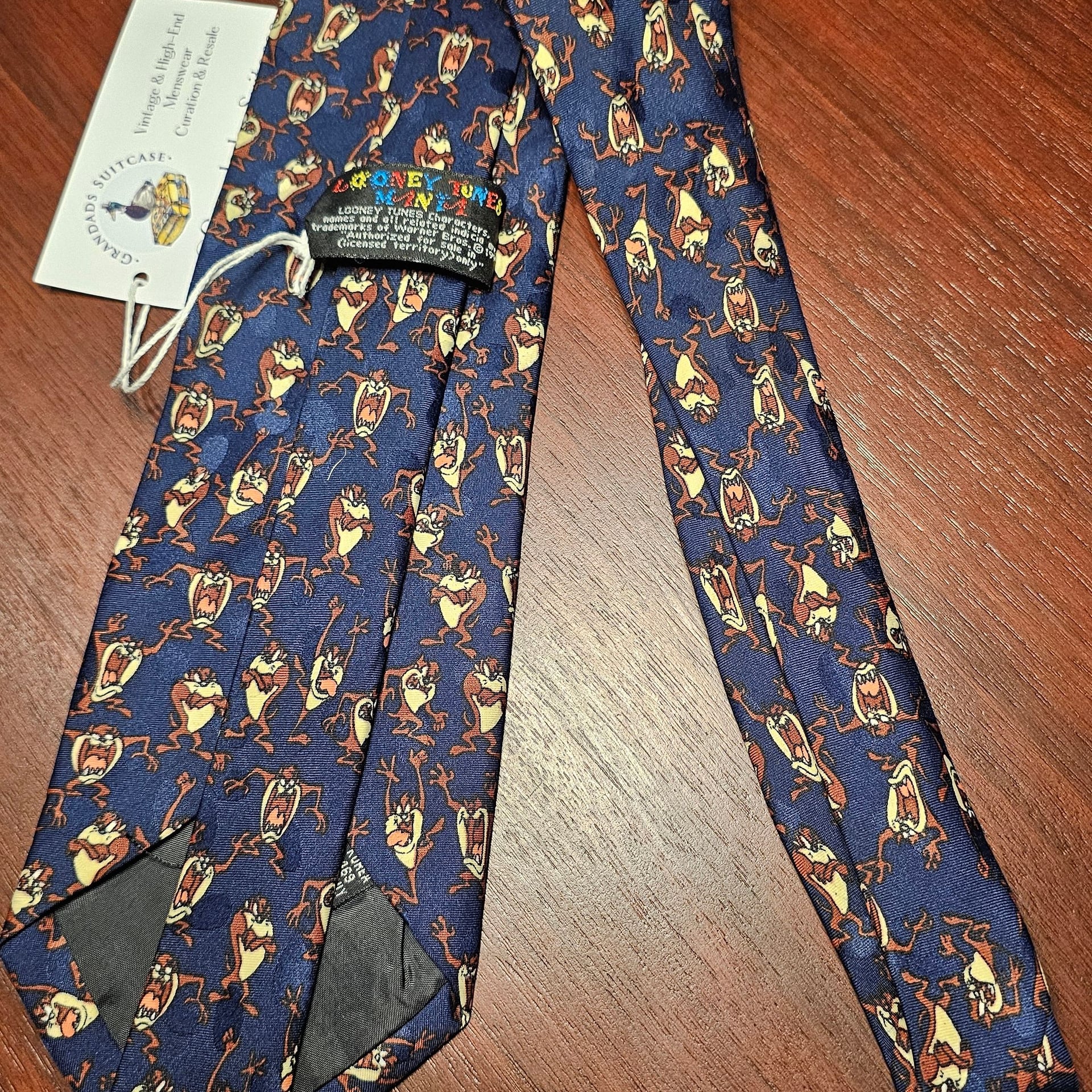 Looney Tunes Mania Mens Formal Necktie 58"Lx4"W Multicolor Neck Tie 2