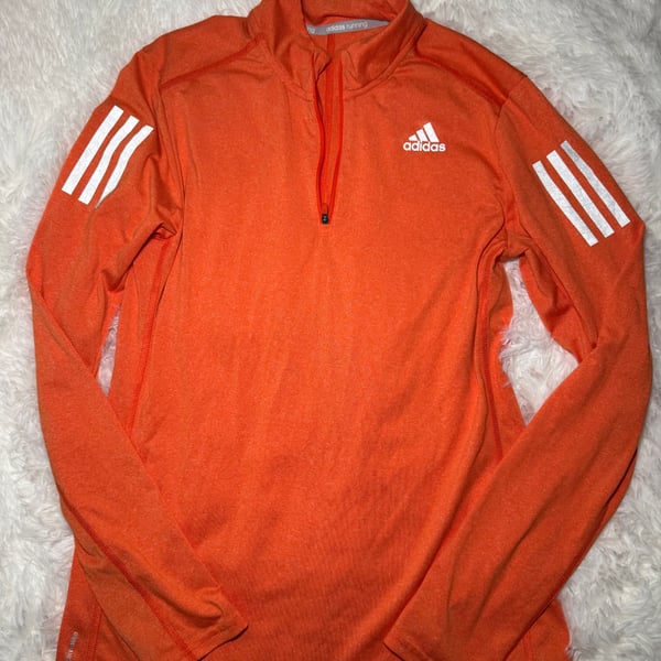 adidas women’s running climate sweater size small