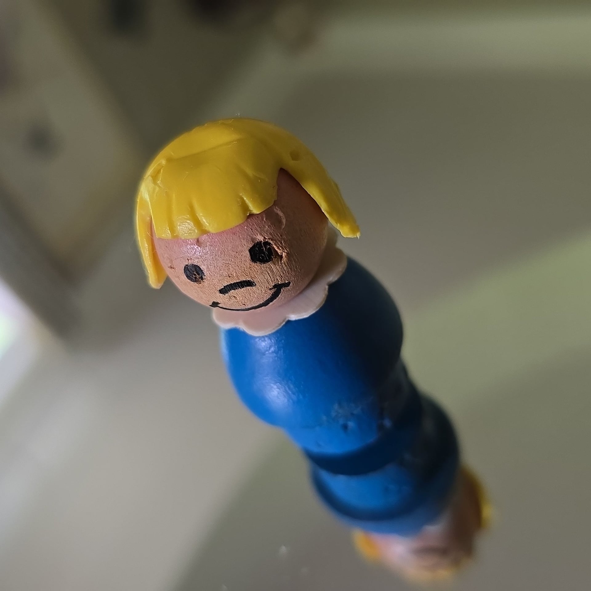 Vintage FISHER PRICE Little People Blue Shirt Girl Blonde Plastic HAIR wood 2