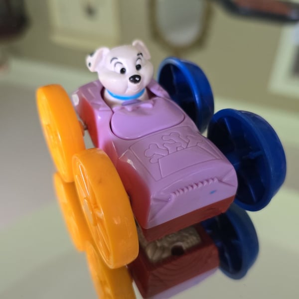 1998 Vintage - McDONALDS HAPPY MEAL TOY - 101 Dalmations Flip Car