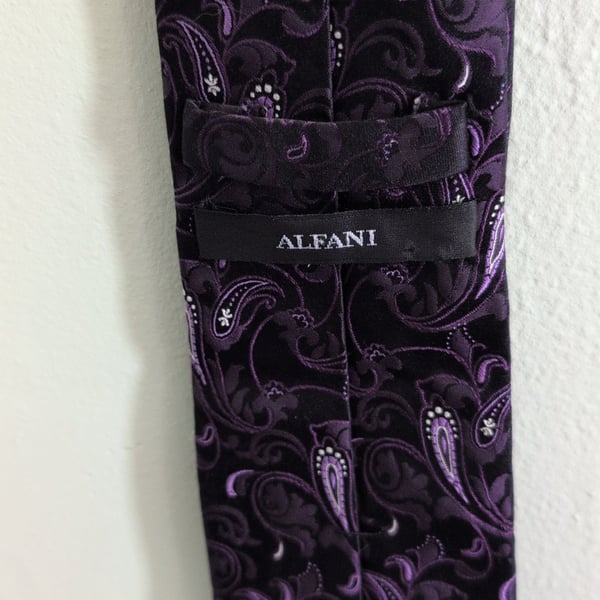 Alfani PURPLE Men's Shearn Paisley Silk Blend Textured Slim Tie, O/S - .com