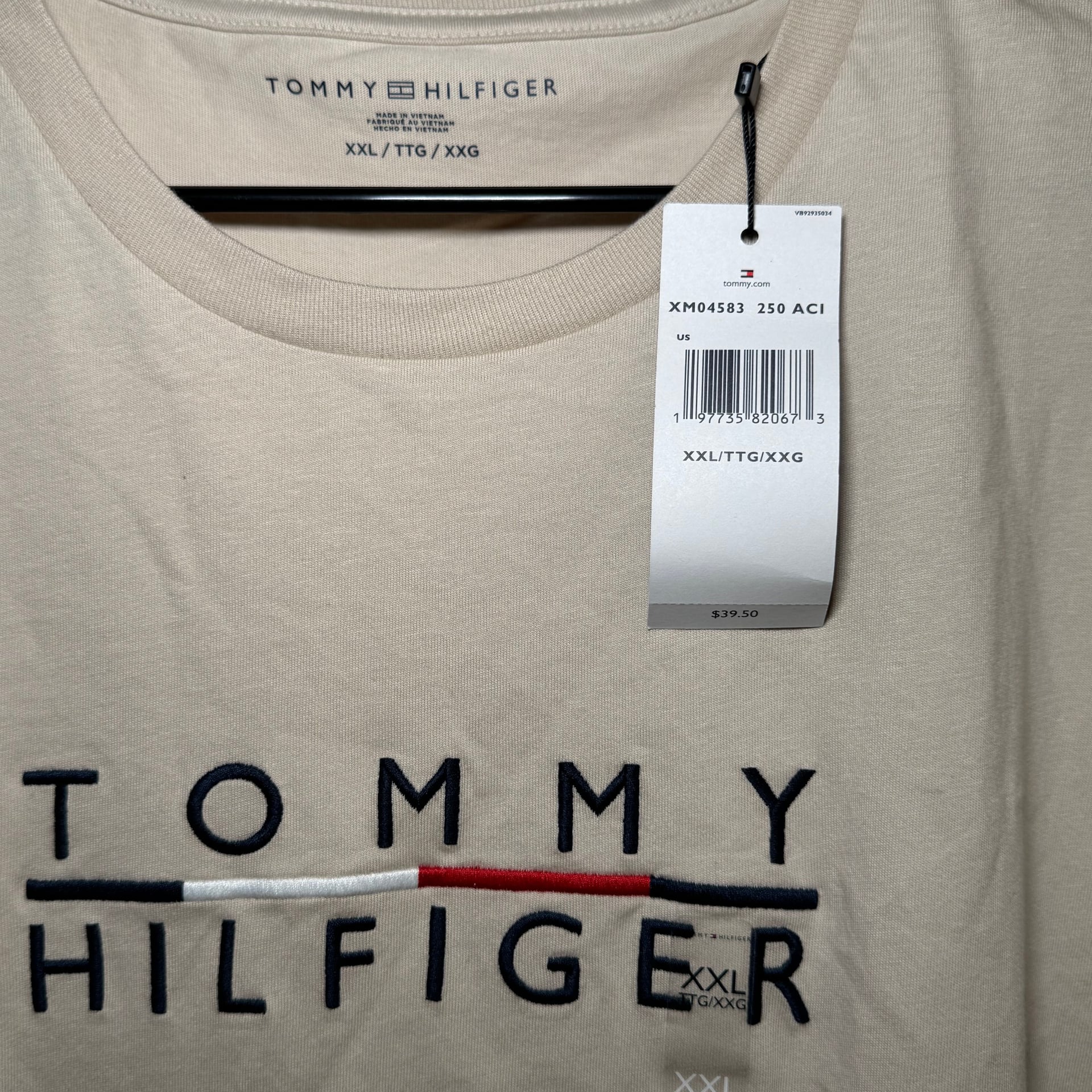 Tommy Hilfiger Clothing crew neck t shirt size xxl 3