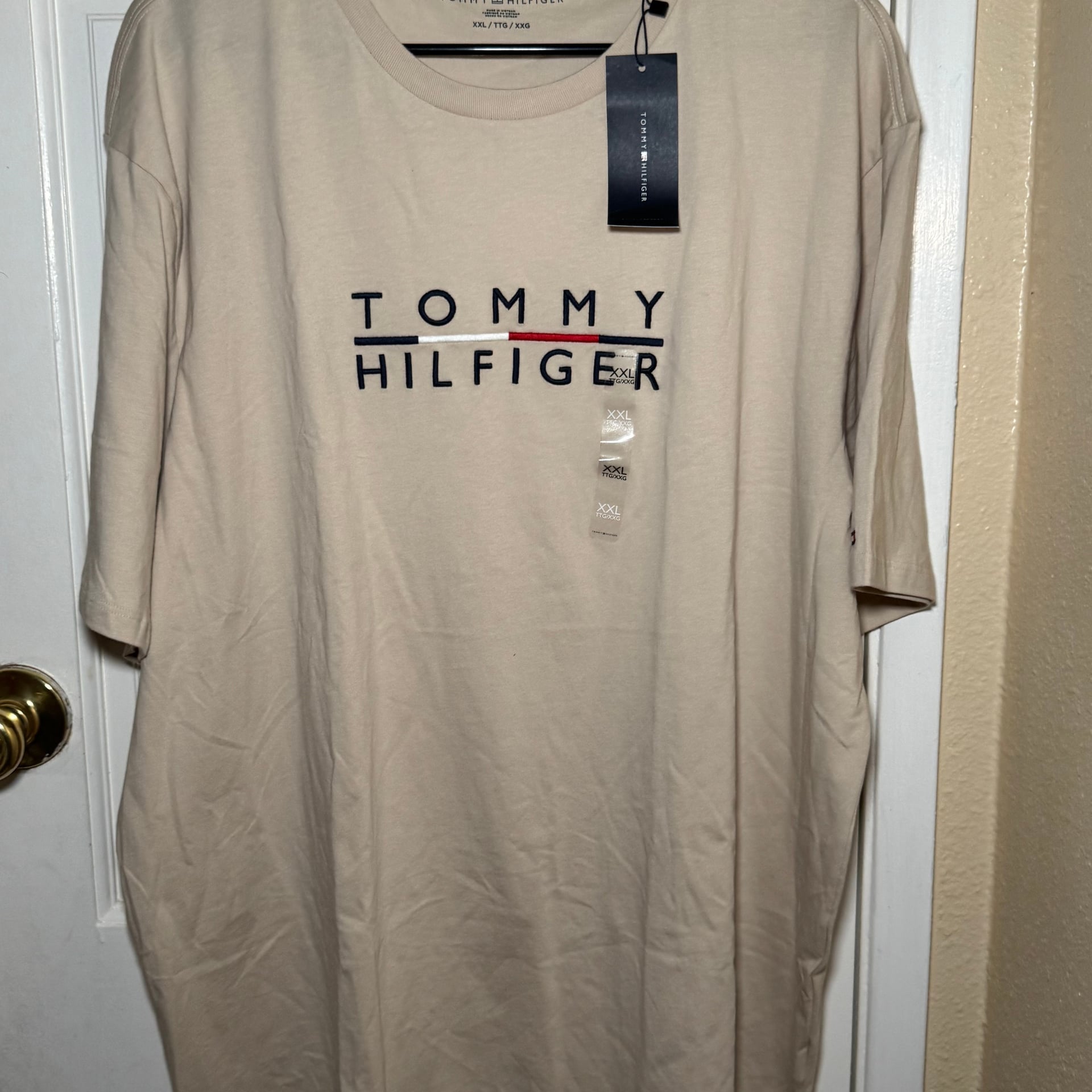 Tommy Hilfiger Clothing crew neck t shirt size xxl 1