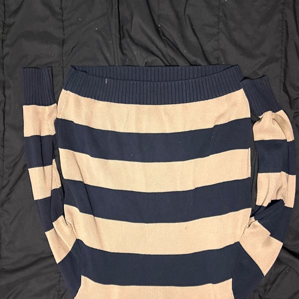 Brandy Melville Sweater Large Stripes Navy/ Tan One Size. Flaw